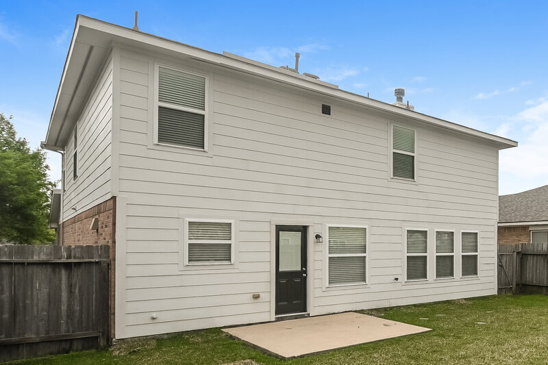 1,960/Mo, 2226 Summit Meadow Dr Missouri City, TX 77489 Rear View 2