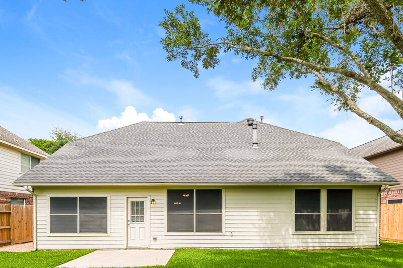 2,820/Mo, 4626 Sundown Ct Missouri City, TX 77459 Rear View