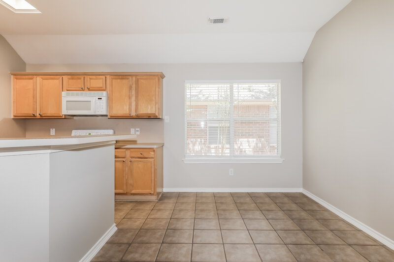 1,980/Mo, 12006 Lucky Meadow Dr Tomball, TX 77375 Dining Room View 2