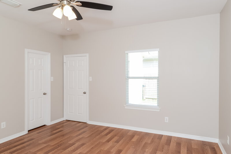 2,365/Mo, 17811 Memorial Trail Dr Tomball, TX 77375 Bedroom View 2