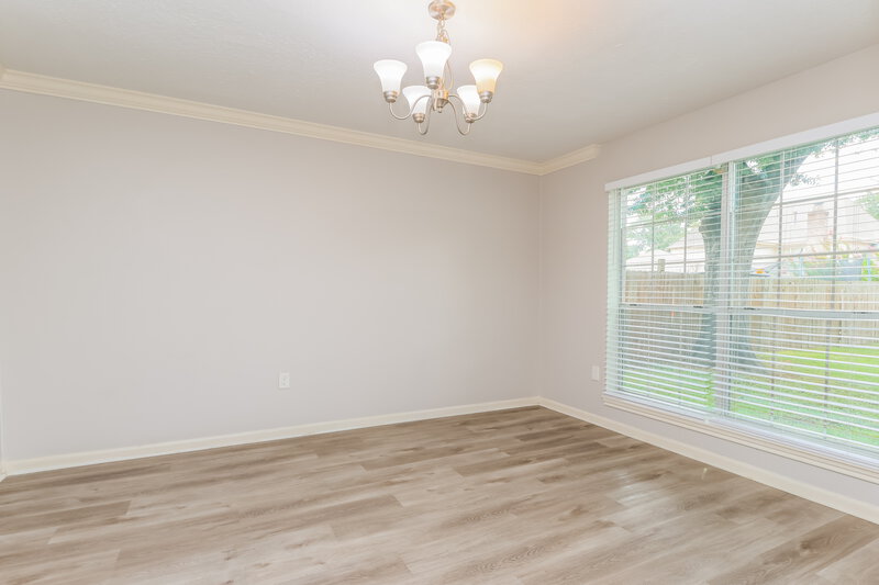 1,755/Mo, 4707 Havenwoods Dr Houston, TX 77066 Dining Room View