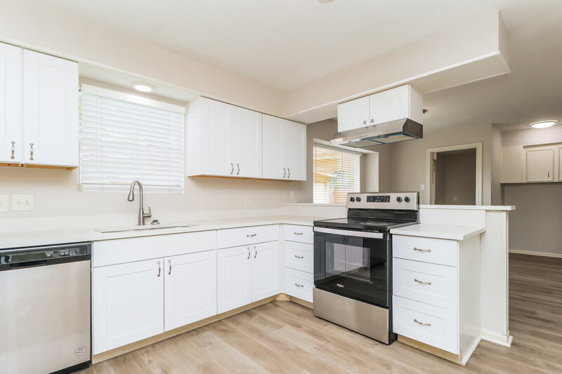 1,755/Mo, 4707 Havenwoods Dr Houston, TX 77066 Kitchen View 2