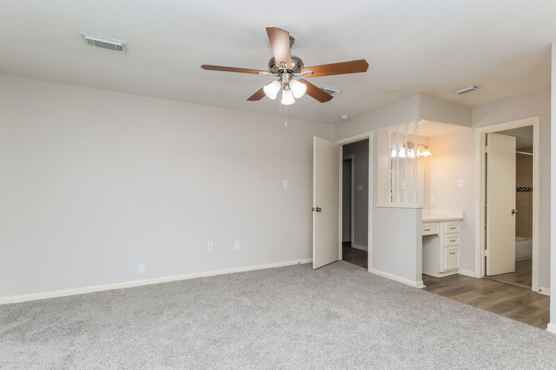 1,755/Mo, 4707 Havenwoods Dr Houston, TX 77066 Main Bedroom View