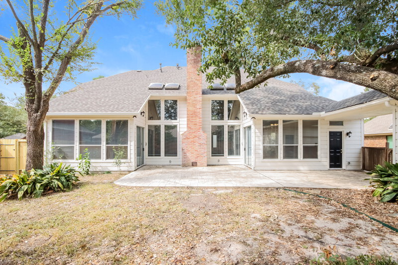2,525/Mo, 5314 Valley Pines Dr Kingwood, TX 77345 Rear View