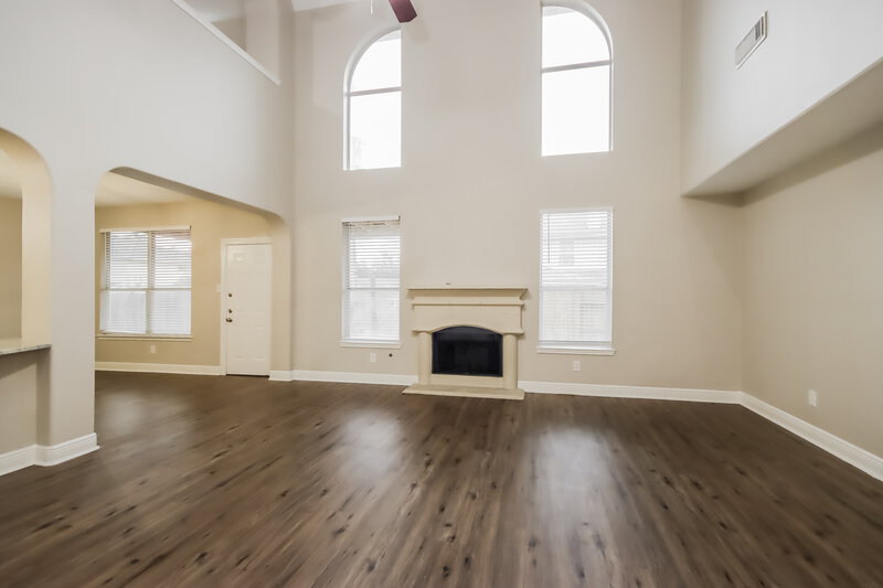 3,015/Mo, 18426 Keeling Trl Humble, TX 77346 Living Room View