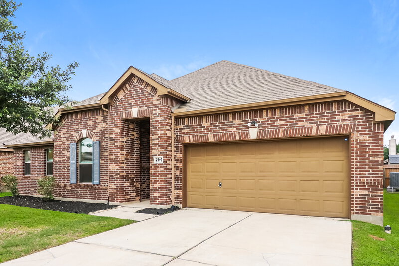 2,485/Mo, 2719 Trailblazer Ln Manvel, TX 77578 Front View