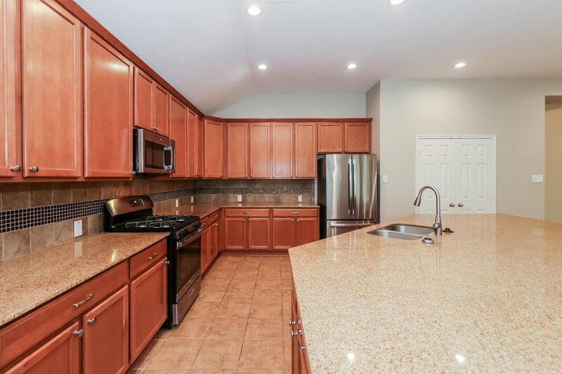 2,485/Mo, 2719 Trailblazer Ln Manvel, TX 77578 Kitchen View