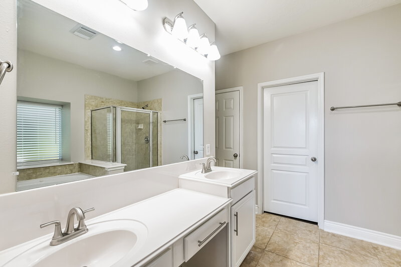 2,970/Mo, 3811 Key Largo Ct Missouri City, TX 77459 Main Bathroom View 2