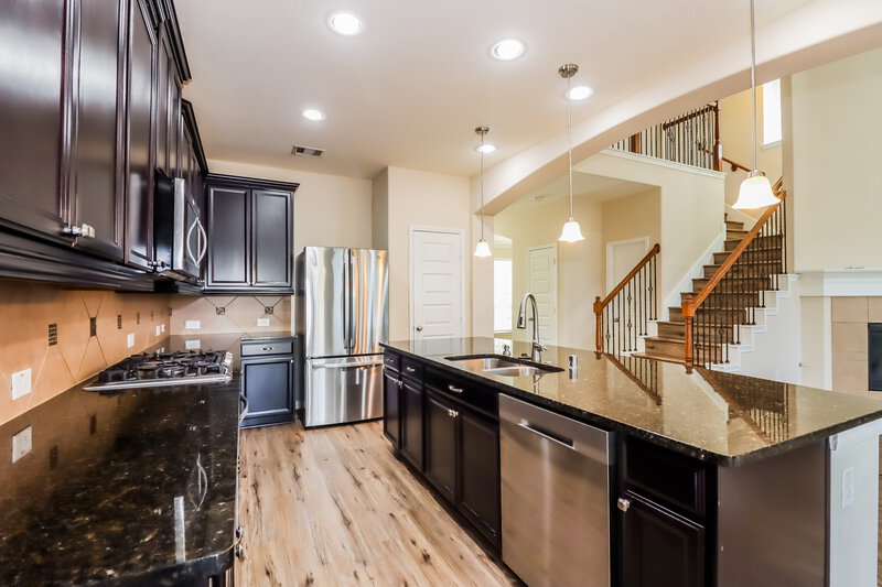 3,065/Mo, 6934 Jenny Lake Dr Spring, TX 77379 Kitchen View