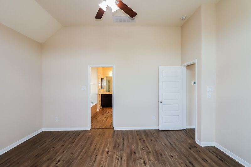 3,065/Mo, 6934 Jenny Lake Dr Spring, TX 77379 Main Bedroom View 2