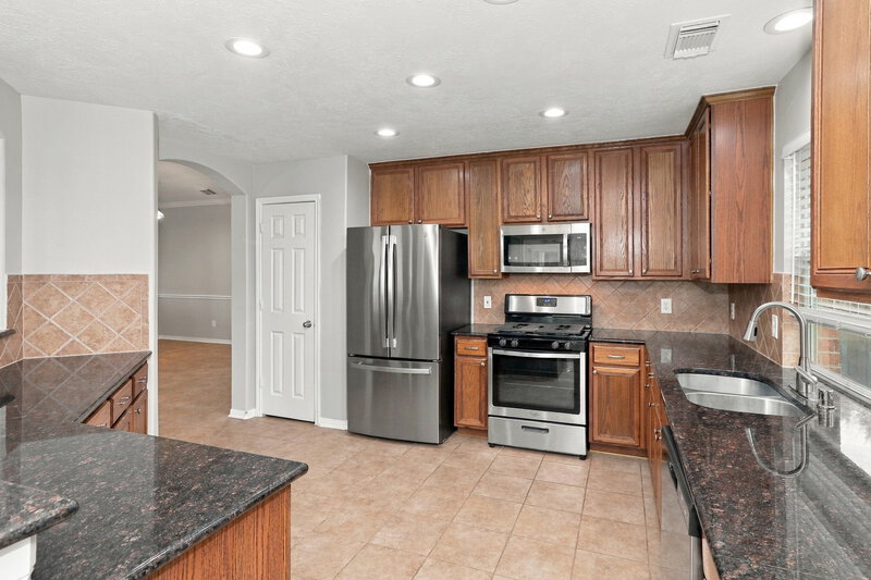 2,055/Mo, 7811 Iris Glen Ln Richmond, TX 77407 Misc View 4