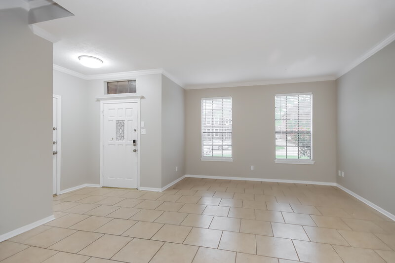 2,235/Mo, 4535 Echo Falls Dr Kingwood, TX 77345 Living Room View