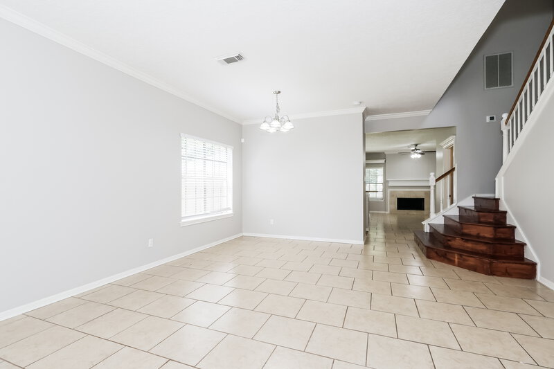 2,245/Mo, 4535 Echo Falls Dr Kingwood, TX 77345 Living Room View