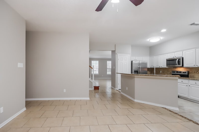 2,235/Mo, 4535 Echo Falls Dr Kingwood, TX 77345 Kitchen View