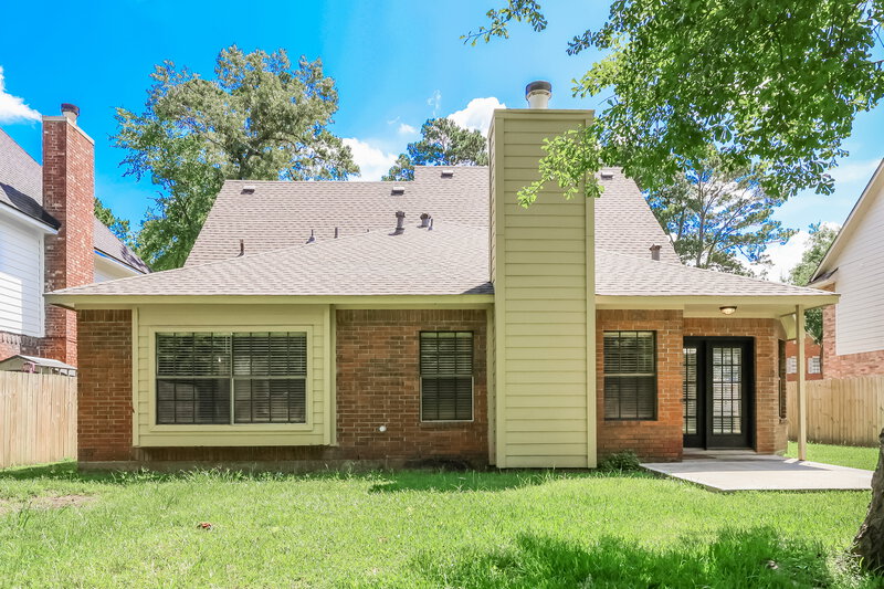 2,245/Mo, 4535 Echo Falls Dr Kingwood, TX 77345 Rear View