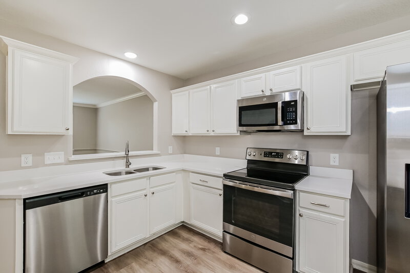 2,145/Mo, 9825 Rhea Ct Conroe, TX 77385 Kitchen View