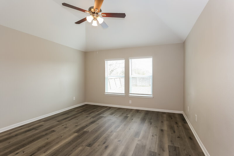 2,180/Mo, 1401 Oregon St La Porte, TX 77571 Main Bedroom View