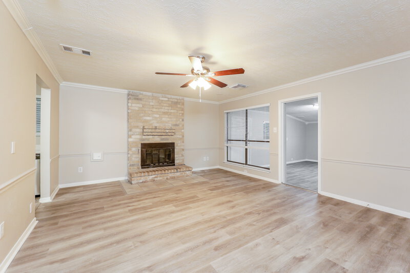 1,995/Mo, 4018 Oakrun Dr Humble, TX 77396 Family Room View
