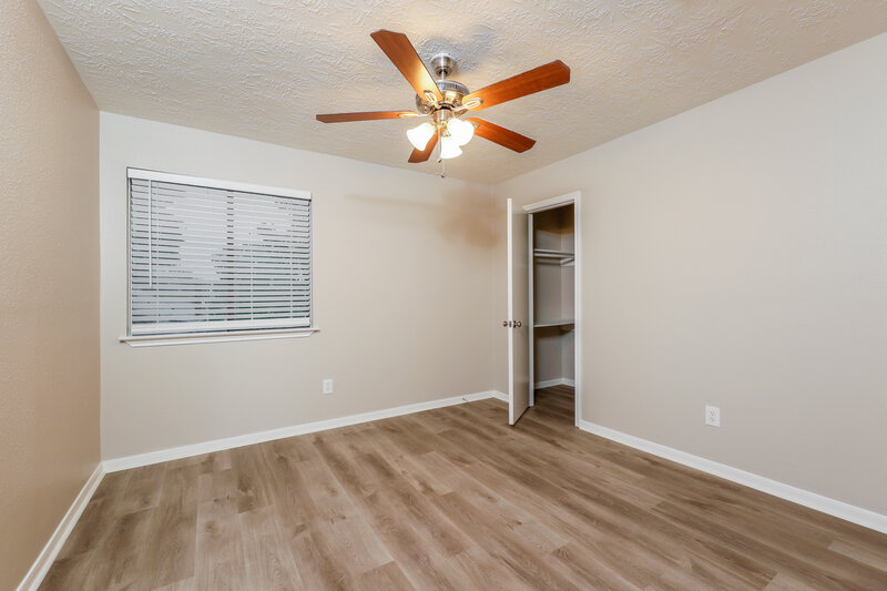 1,995/Mo, 4018 Oakrun Dr Humble, TX 77396 Bedroom View