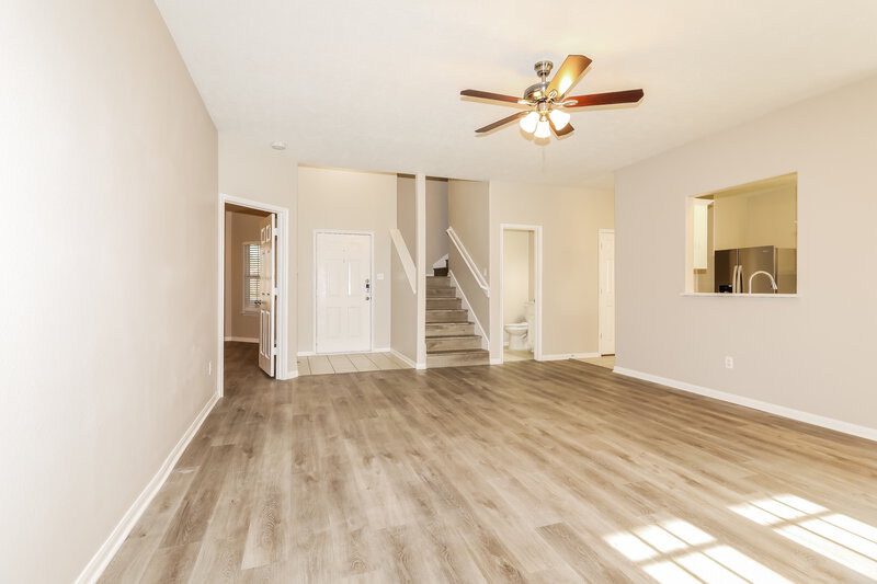 2,470/Mo, 4738 Comal River Loop Spring, TX 77386 Living Room View