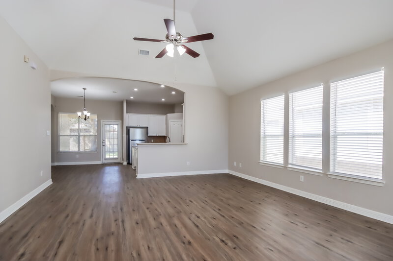 2,055/Mo, 21624 Hackamore Ct Porter, TX 77365 Living Room View