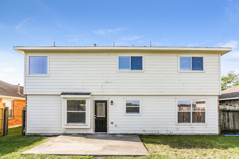 2,095/Mo, 5415 Espuela Ln Baytown, TX 77521 Rear View