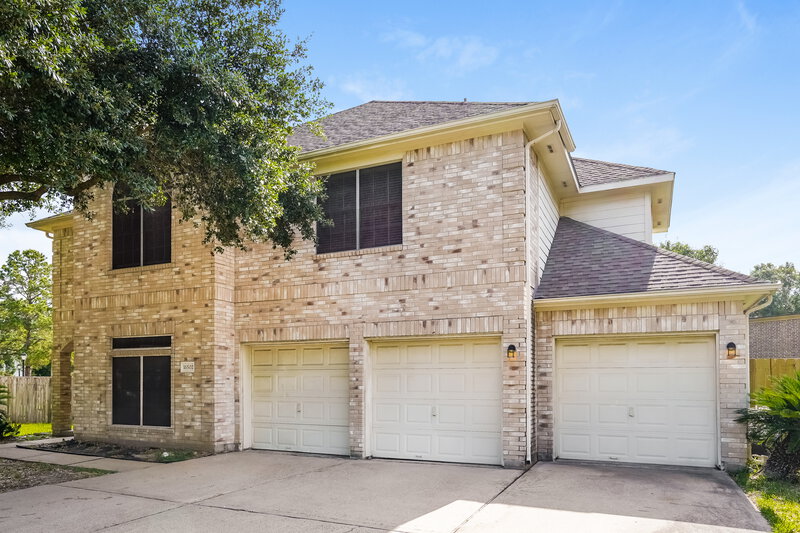 2,500/Mo, 16502 Wheatfield Dr Houston, TX 77095 External View