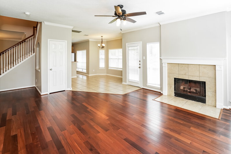 2,500/Mo, 16502 Wheatfield Dr Houston, TX 77095 Living Room View