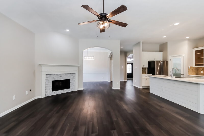 3,420/Mo, 25589 Oakhurst Forest Dr Porter, TX 77365 Living Room View 2