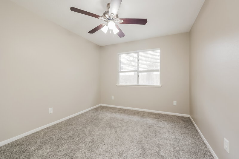 1,800/Mo, 18718 Timbers Trace Dr Humble, TX 77346 Bedroom View