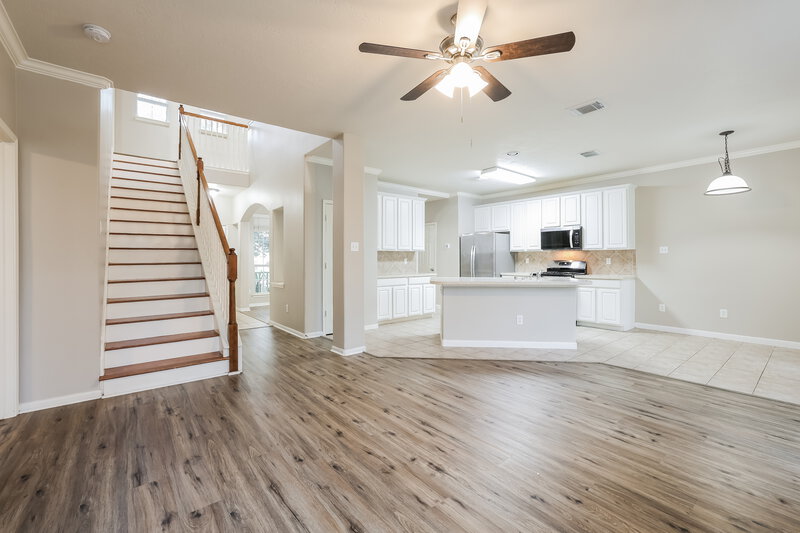 2,575/Mo, 19826 Sternwood Manor Dr Spring, TX 77379 Living Room View