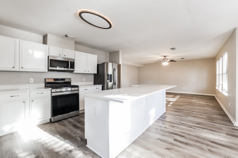 2,415/Mo, 1219 Betsy Ross Ct Missouri City, TX 77459 Kitchen View 2