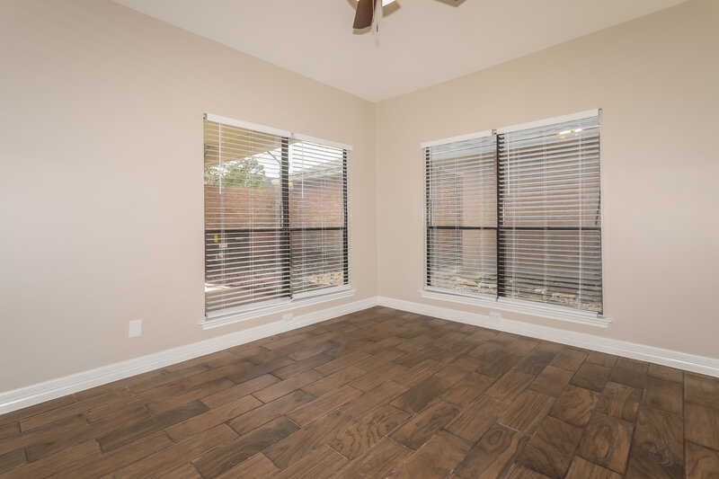1,800/Mo, 14039 Cashel Forest Dr # A1 Houston, TX 77069 Dining Room View
