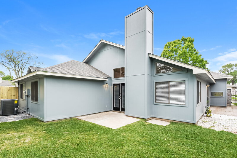 2,450/Mo, 1407 Roundstone Dr Richmond, TX 77406 Rear View