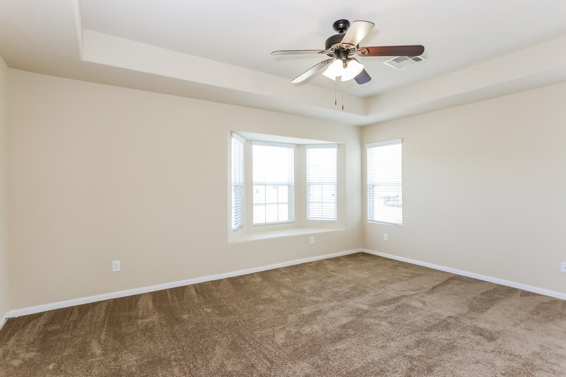 2,305/Mo, 12430 Greencanyon Dr Houston, TX 77044 Main Bedroom View