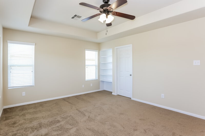 2,305/Mo, 12430 Greencanyon Dr Houston, TX 77044 Main Bedroom View 2