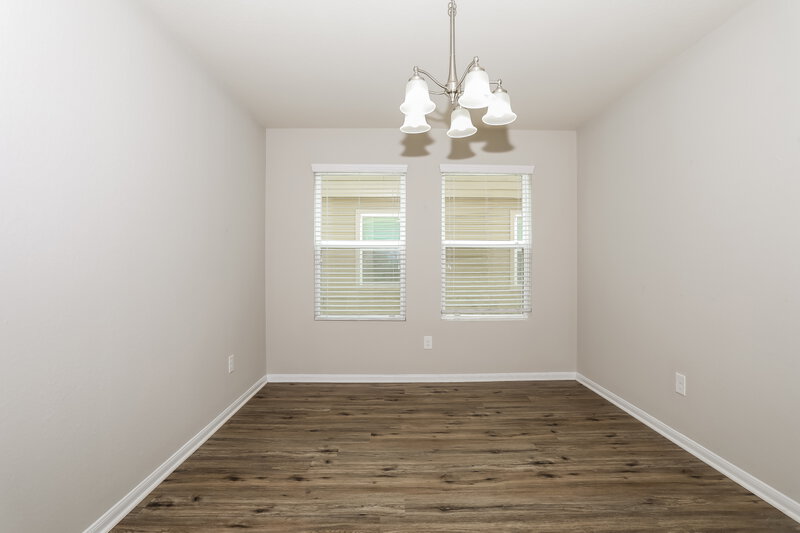 2,260/Mo, 16738 N Gull Dr Conroe, TX 77385 Dining Room View