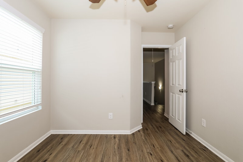 2,260/Mo, 16738 N Gull Dr Conroe, TX 77385 Bedroom View
