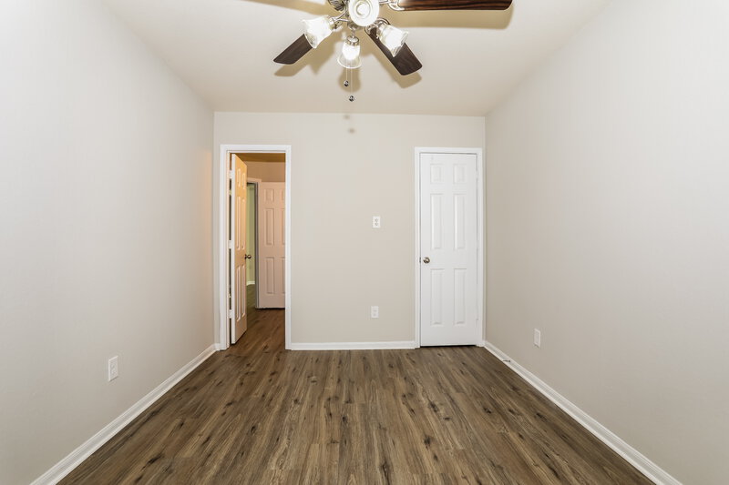 2,260/Mo, 16738 N Gull Dr Conroe, TX 77385 Bedroom View 3