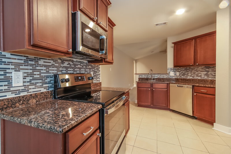 2,490/Mo, 1222 Diamond Drape Dr Arcola, TX 77583 Kitchen View 2