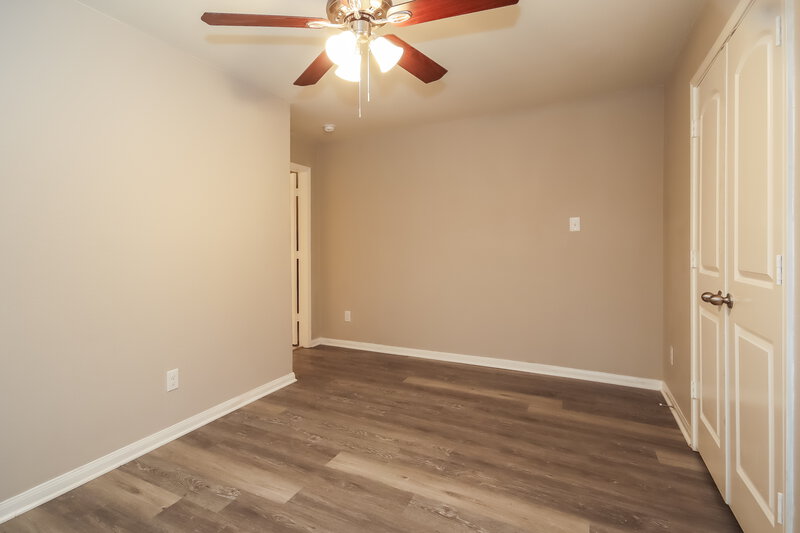 2,490/Mo, 1222 Diamond Drape Dr Arcola, TX 77583 Bedroom View 2