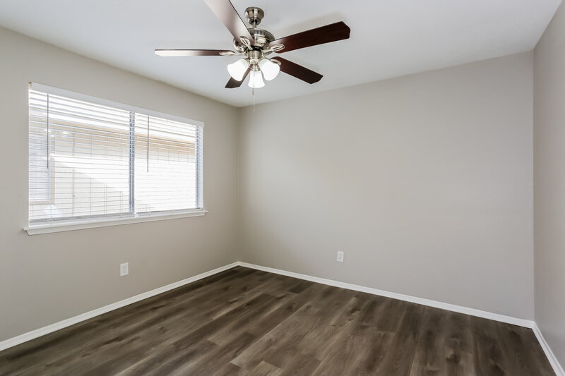 1,995/Mo, 16030 Barbarossa Dr Houston, TX 77083 Bedroom View