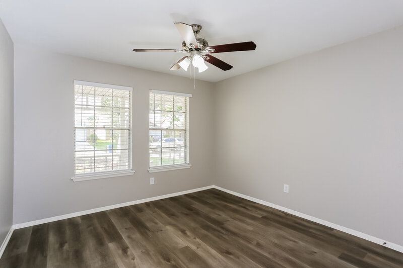 1,995/Mo, 16030 Barbarossa Dr Houston, TX 77083 Bedroom View 2