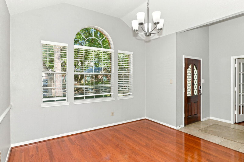2,160/Mo, 2819 Calender Lake Dr Missouri City, TX 77459 Dining Room View