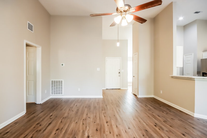 1,875/Mo, 15803 N Chamfer Ct Crosby, TX 77532 Living Room View 2