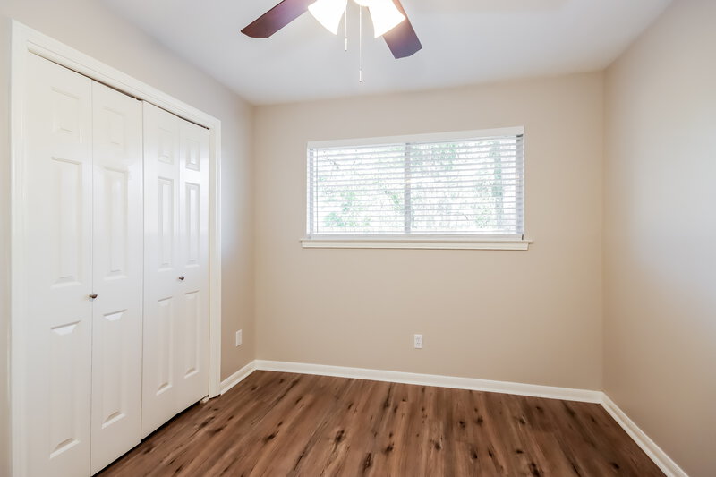 1,875/Mo, 15803 N Chamfer Ct Crosby, TX 77532 Bedroom View