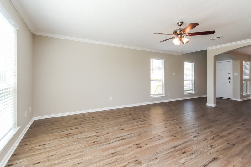 2,065/Mo, 2702 Shearwater Bend Dr Humble, TX 77396 Living Room View
