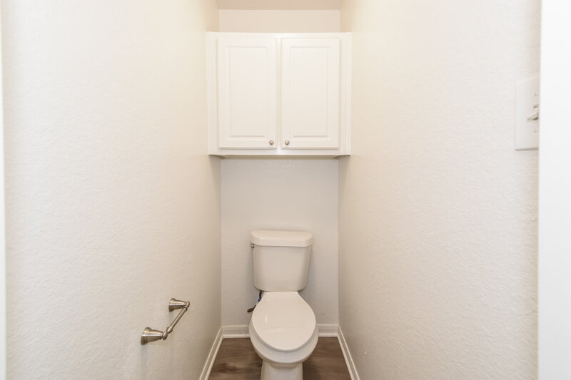 2,490/Mo, 2724 Pedernales Falls Dr Pearland, TX 77584 Bathroom View