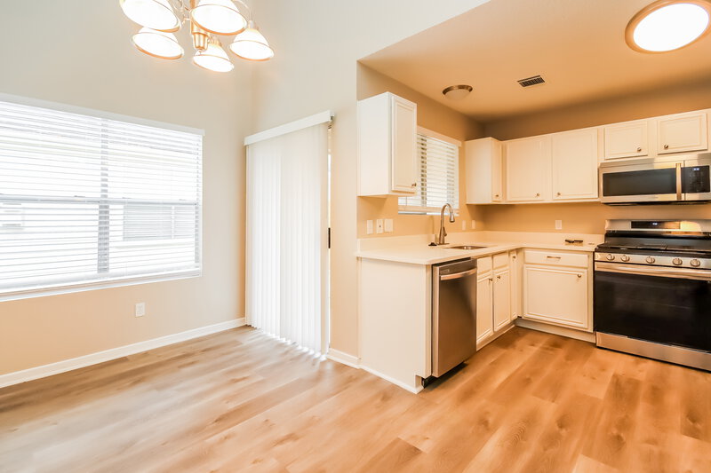 2,420/Mo, 20118 Beechview Ln Katy, TX 77449 Kitchen View 3