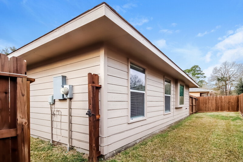 1,780/Mo, 7407 Secretariat Ridge Dr Humble, TX 77338 Rear View